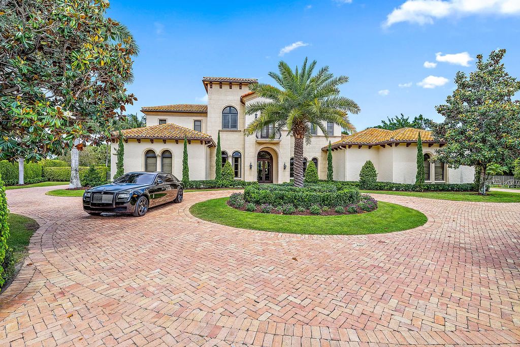 The Home in Palm Beach Gardens, a private custom estate on the largest homesite within Frenchman's Reserve offering luxurious amenities for both living and entertaining is now available for sale. This home located at 667 Hermitage Cir, Palm Beach Gardens, Florida