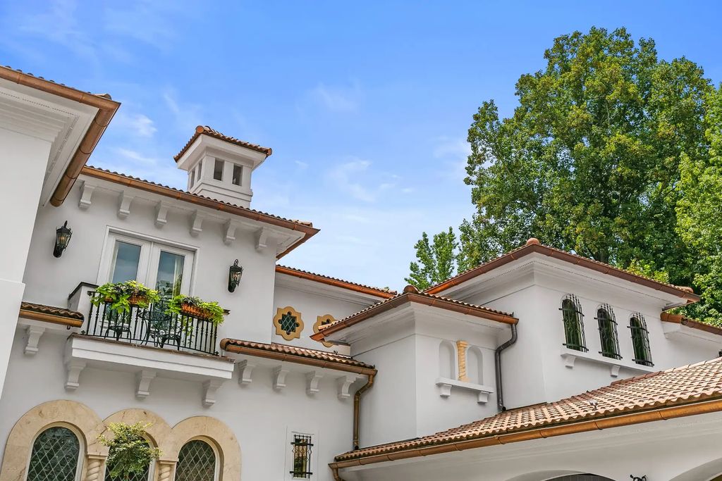 The Estate in Charlotte is an entertainers paradise and conveniently located, now available for sale. This home located at 8371 Providence Rd, Charlotte, North Carolina