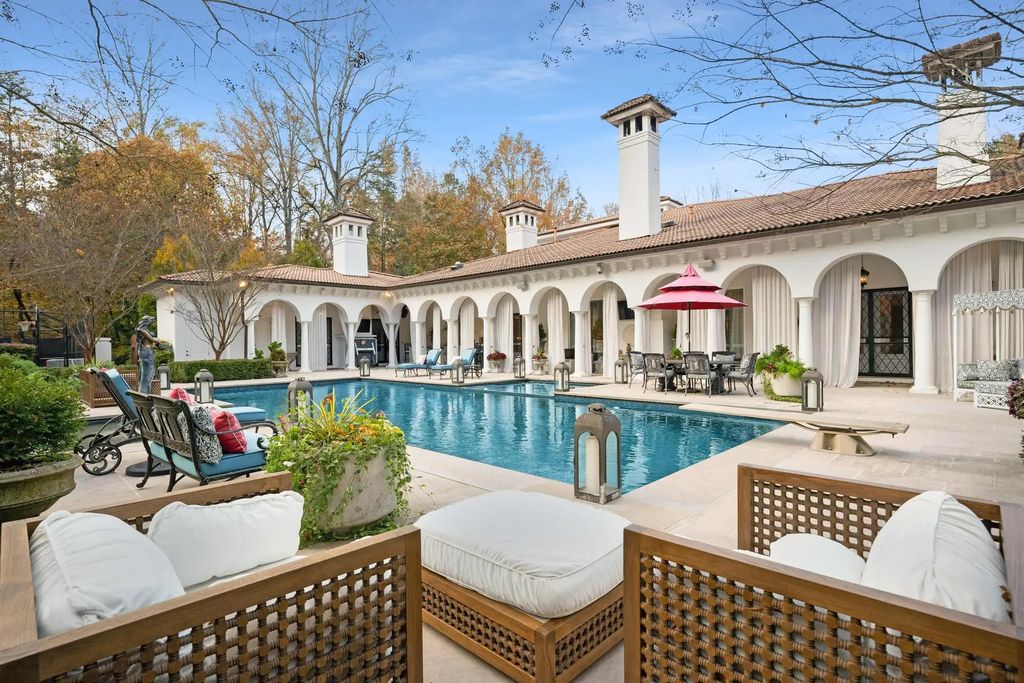 The Estate in Charlotte is an entertainers paradise and conveniently located, now available for sale. This home located at 8371 Providence Rd, Charlotte, North Carolina