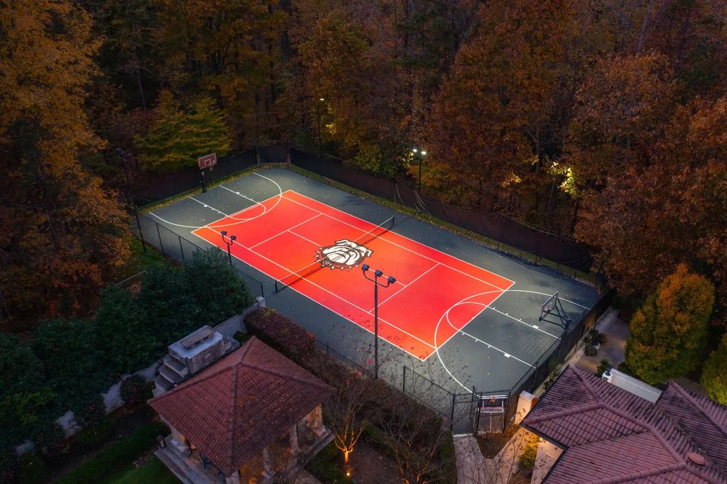 The Estate in Charlotte is an entertainers paradise and conveniently located, now available for sale. This home located at 8371 Providence Rd, Charlotte, North Carolina