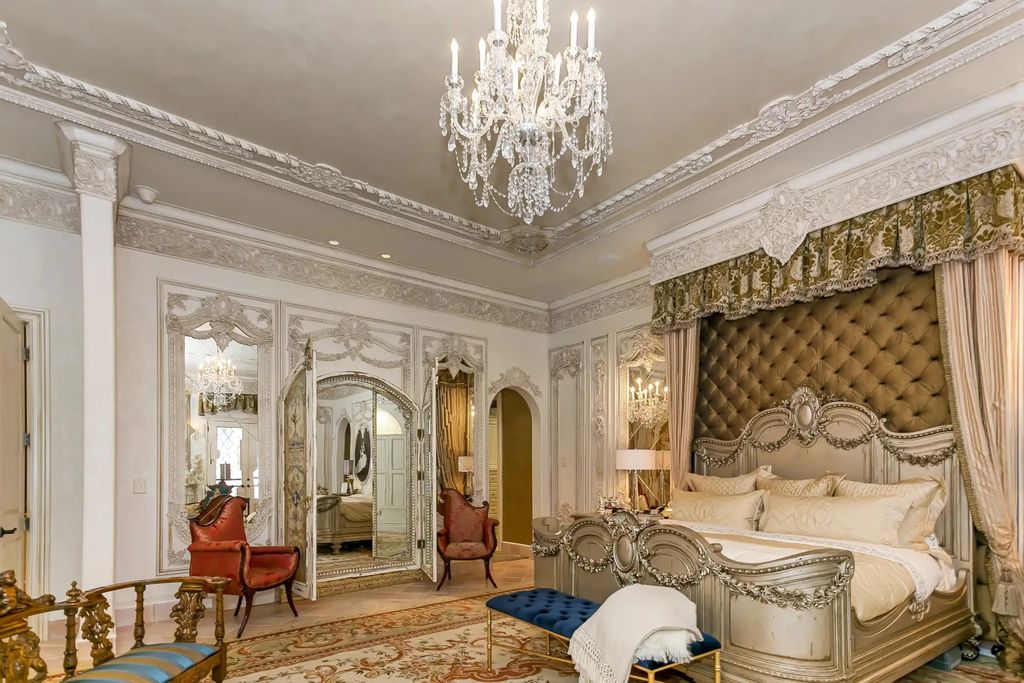 The Estate in Charlotte is an entertainers paradise and conveniently located, now available for sale. This home located at 8371 Providence Rd, Charlotte, North Carolina