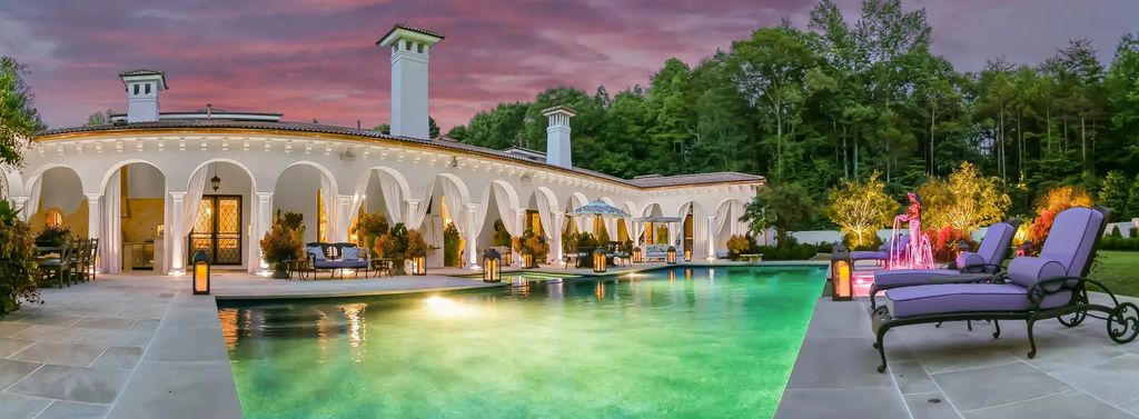 The Estate in Charlotte is an entertainers paradise and conveniently located, now available for sale. This home located at 8371 Providence Rd, Charlotte, North Carolina