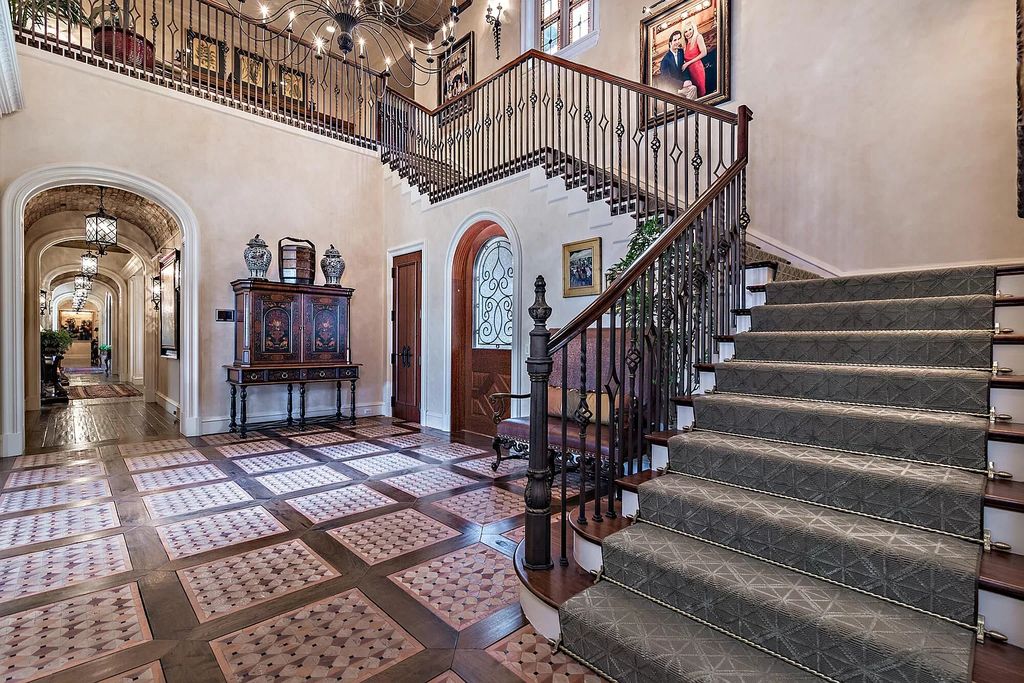 The Mansion in Boca Raton, one of the most celebrated estates in the Royal Palm Yacht & County Club encompasses luxurious living with stunning flagstone terraces, a resort-style pool, and grand entertainment loggia is now available for sale. This home located at 200 W Coconut Palm Rd, Boca Raton, Florida