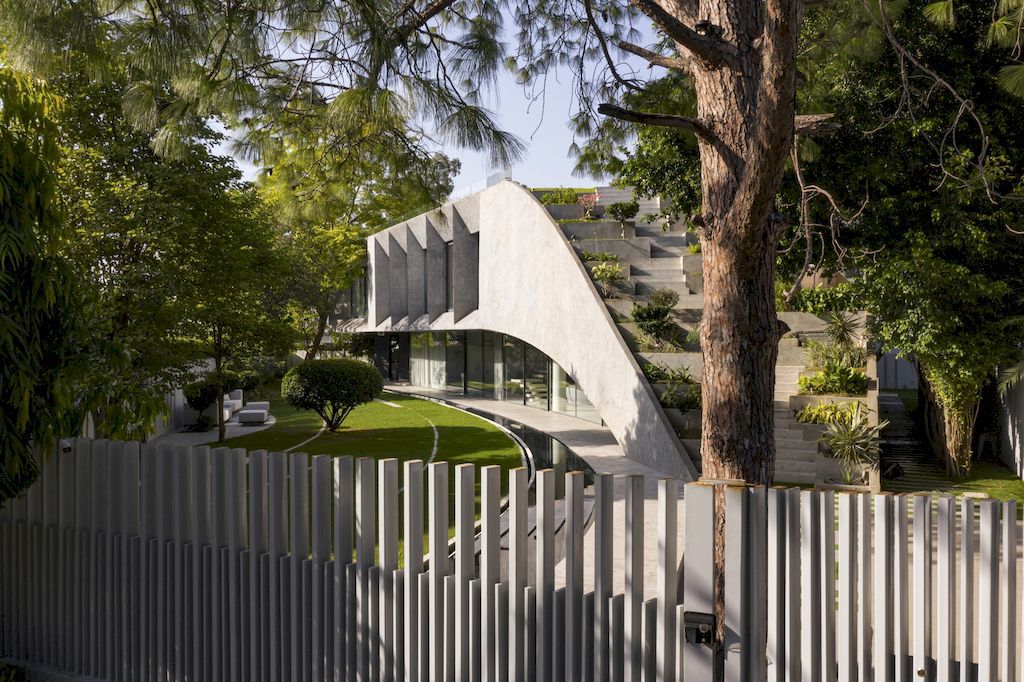 Villa KD45 Residence Connect with Nature by Studio Symbiosis 23