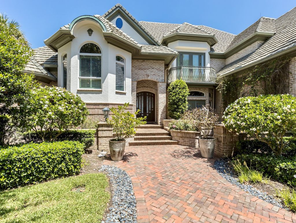 The Home in Fort Myers, a premiere luxury residence recently enhanced to perfection inside and out along with a total array of amenities including dining, social activities, and fitness, tennis, resort pool and playground is now available for sale. This house located at 15761 Grey Friars Ct, Fort Myers, Florida