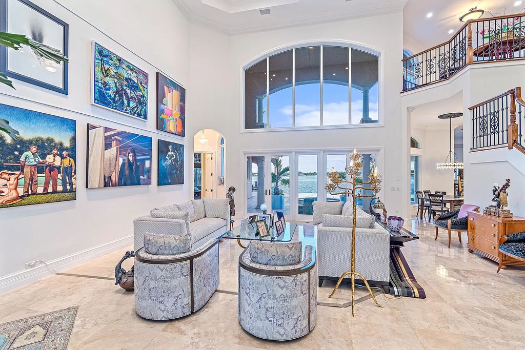 The Estate in Jupiter, a spectacular home with-in minutes to the Atlantic Ocean offering amazing water life is now available for sale. This home located at 19010 Loxahatchee River Rd, Jupiter, Florida