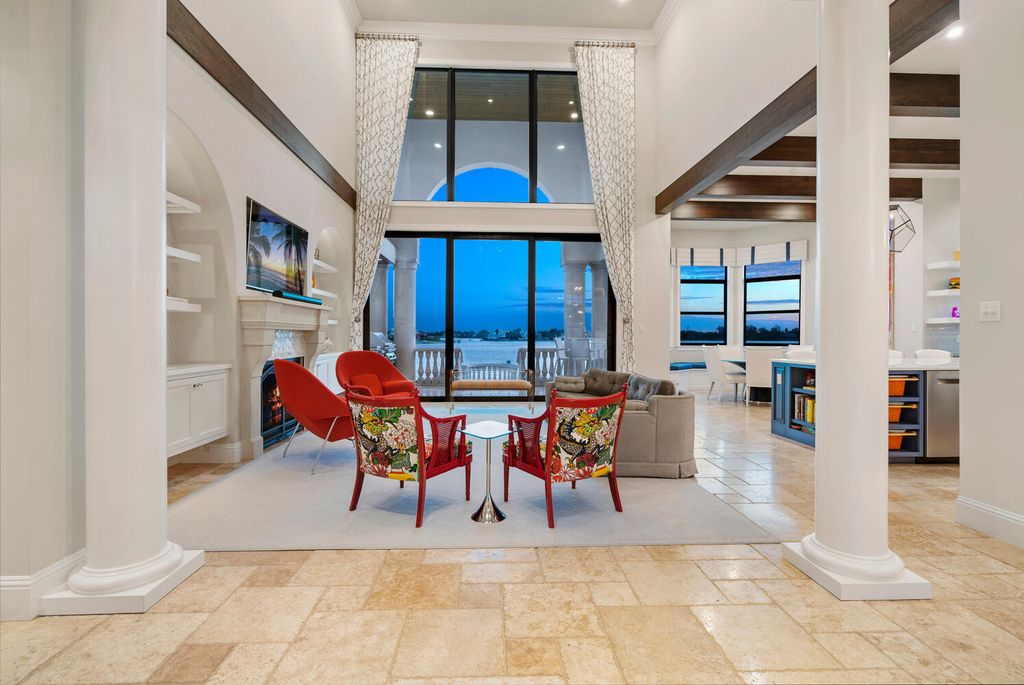 7350 Captain Kidd Ave, Sarasota, Florida is an amazing bay front estate accentuates a light and bright designer open floor plan which effortlessly blends architectural character with a modern look.