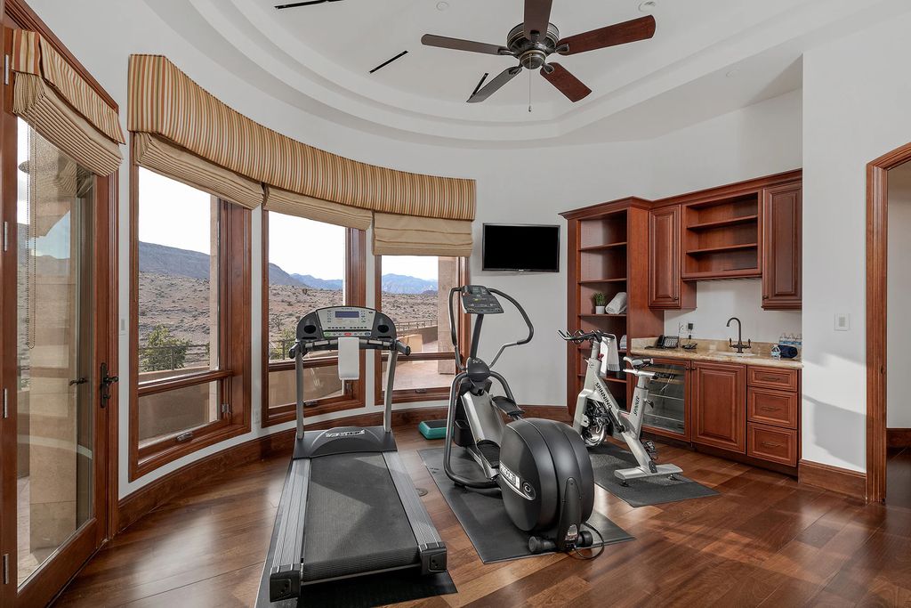 The Home in Las Vegas, an entertainer's dream at the end of a cul-de-sac with unobstructed mountain views boasting large, bright rooms, pocketing doors and windows as well as an abundance of natural light is now available for sale. This home located at 15 Bright Hollow Ct, Las Vegas, Nevada