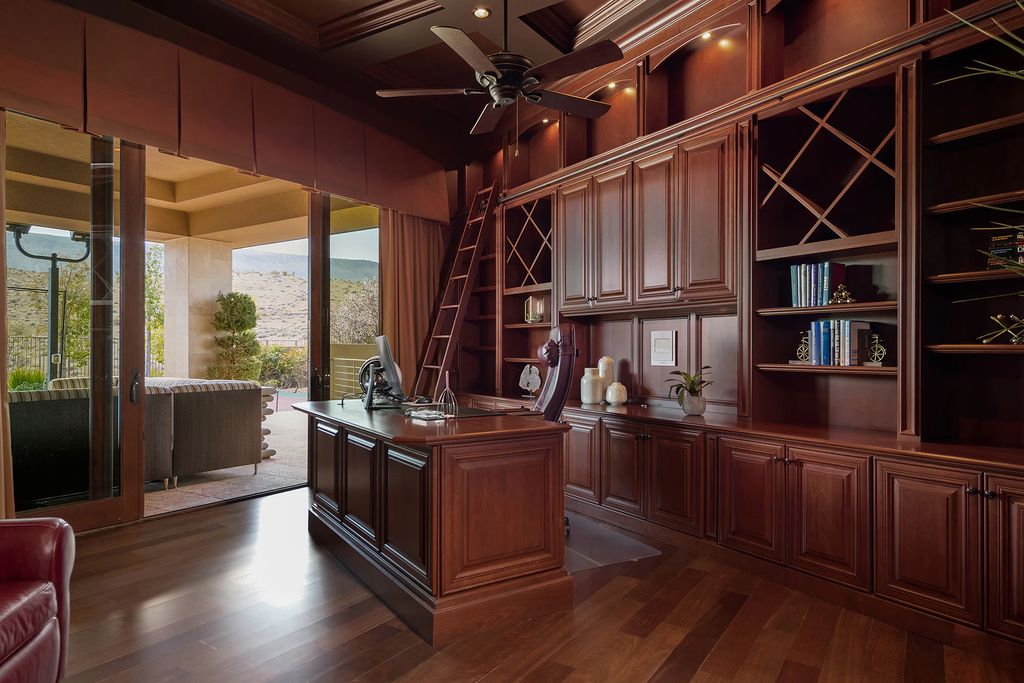 The Home in Las Vegas, an entertainer's dream at the end of a cul-de-sac with unobstructed mountain views boasting large, bright rooms, pocketing doors and windows as well as an abundance of natural light is now available for sale. This home located at 15 Bright Hollow Ct, Las Vegas, Nevada