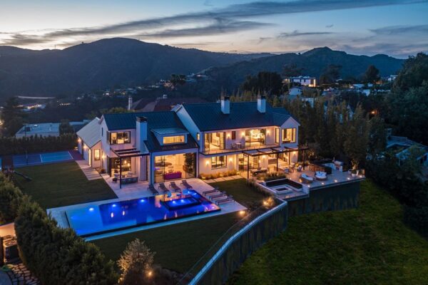 A Modern Bel Air Estate That Reveals How Luxury Homes Are Priced Today