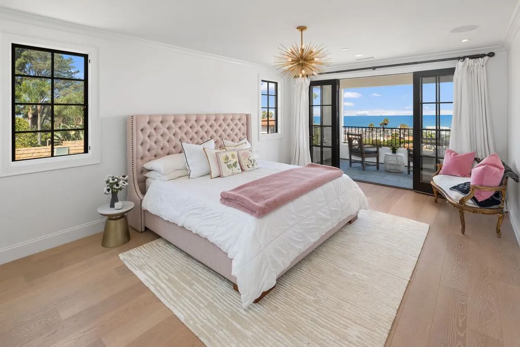 1436 Muirlands Dr, La Jolla, California is a family retreat in the heart of the Old Muirlands was classically designed and expertly built with precision and time honored craftsmanship.