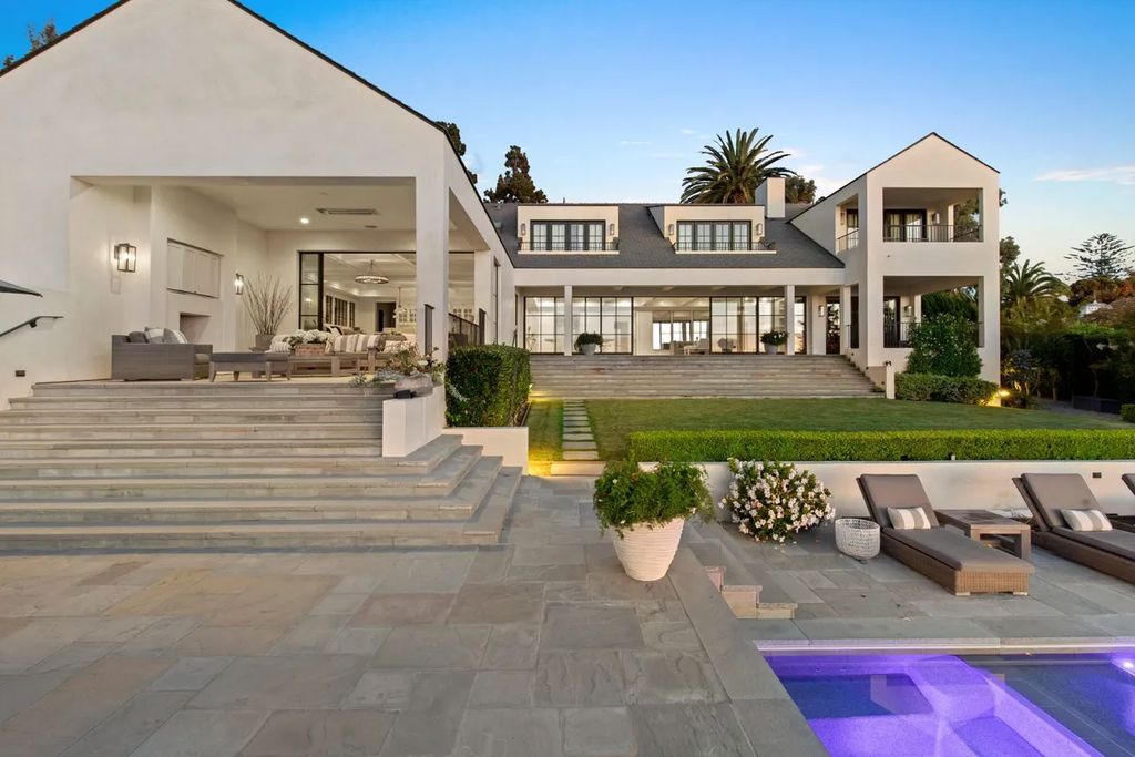 1436 Muirlands Dr, La Jolla, California is a family retreat in the heart of the Old Muirlands was classically designed and expertly built with precision and time honored craftsmanship.