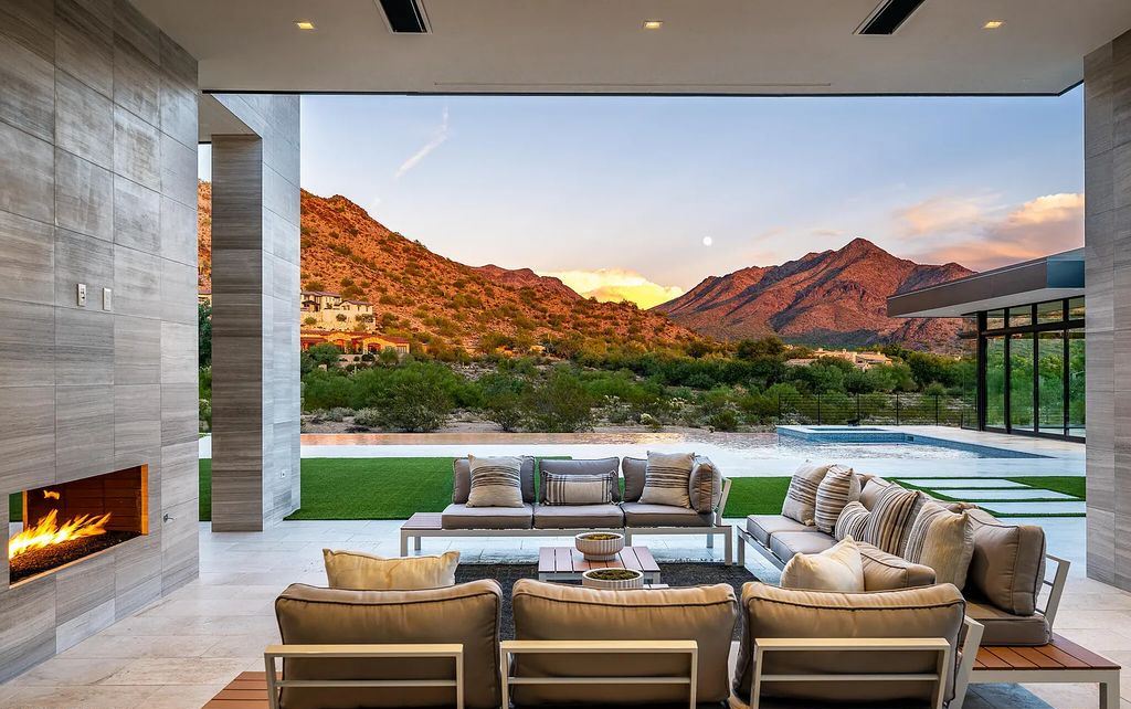 The Home in Scottsdale, a contemporary Bing Hu masterpiece located in the prestigious country club neighborhood of DC Ranch raises the bar for excellence is now available for sale. This home located at 9820 E Thompson Peak Pkwy UNIT 826, Scottsdale, Arizona