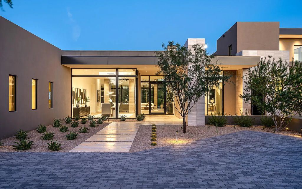The Home in Scottsdale, a contemporary Bing Hu masterpiece located in the prestigious country club neighborhood of DC Ranch raises the bar for excellence is now available for sale. This home located at 9820 E Thompson Peak Pkwy UNIT 826, Scottsdale, Arizona