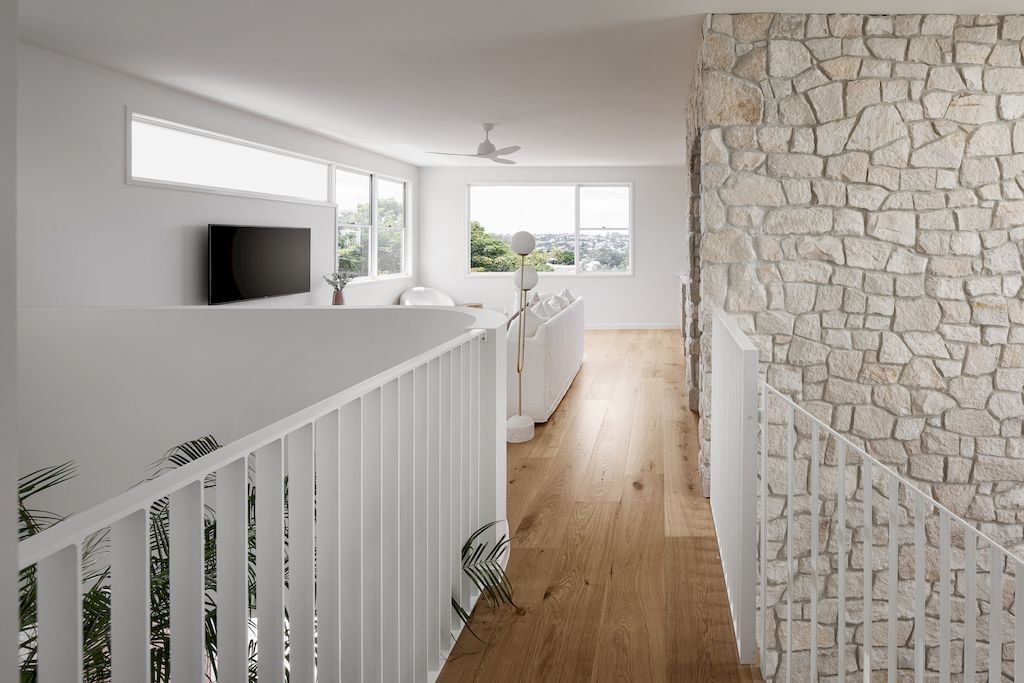 Clare House, a Prominent Luxurious White Home by Invilla Architecture