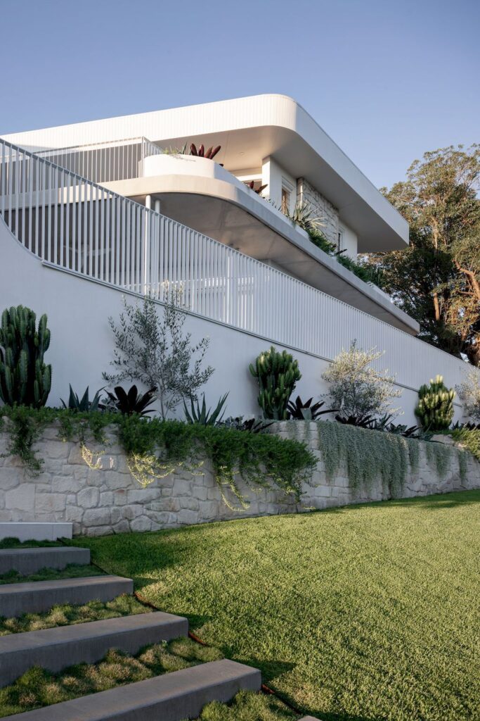 Clare House a Prominent Luxurious White Home by Invilla Architecture 23