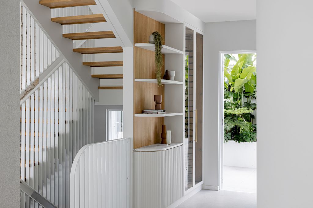 Clare House, a Prominent Luxurious White Home by Invilla Architecture