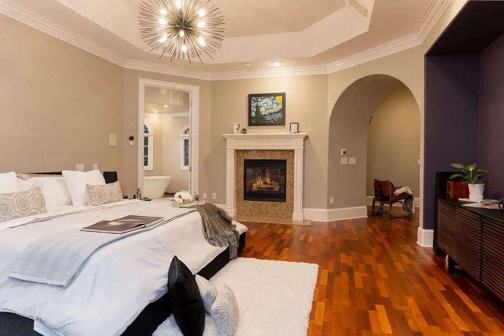 The Residence in Asheville is carefully considered and thoughtfully planned with plenty of entertaining spaces, now available for sale. This home located at 18 Cedar Hill Dr, Asheville, North Carolina