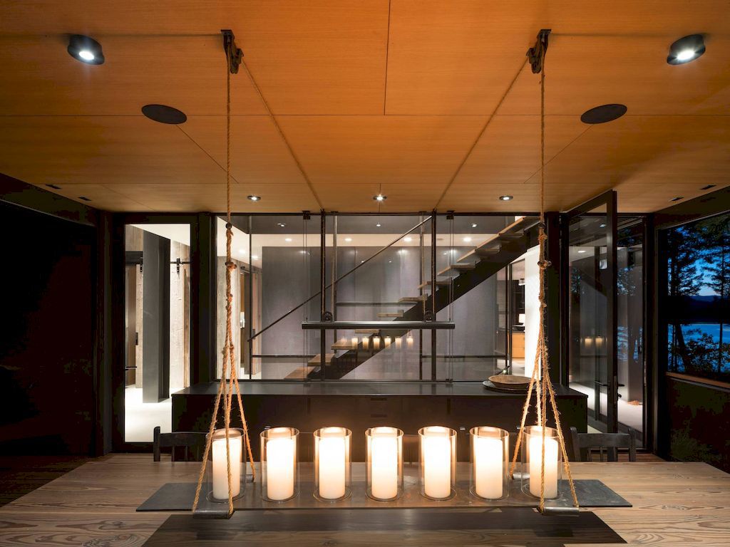 Dragonfly House, a Wonderful Indoor - Outdoor House by Olson Kundig