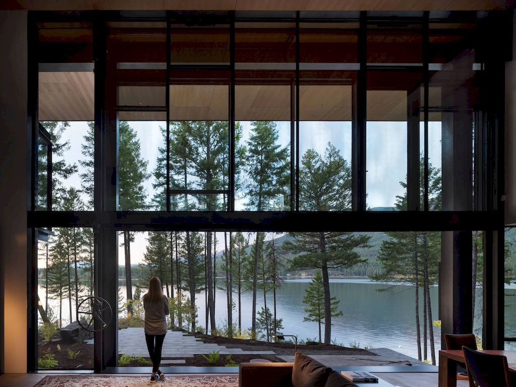 Dragonfly House, a Wonderful Indoor - Outdoor House by Olson Kundig