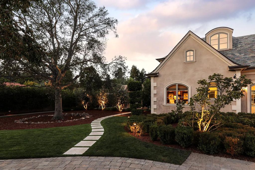 54 Mulberry Ln, Atherton, California is meticulously maintained estate sits on over an acre of level, flat grounds and positioned on the lot to capture abundant light throughout the day.