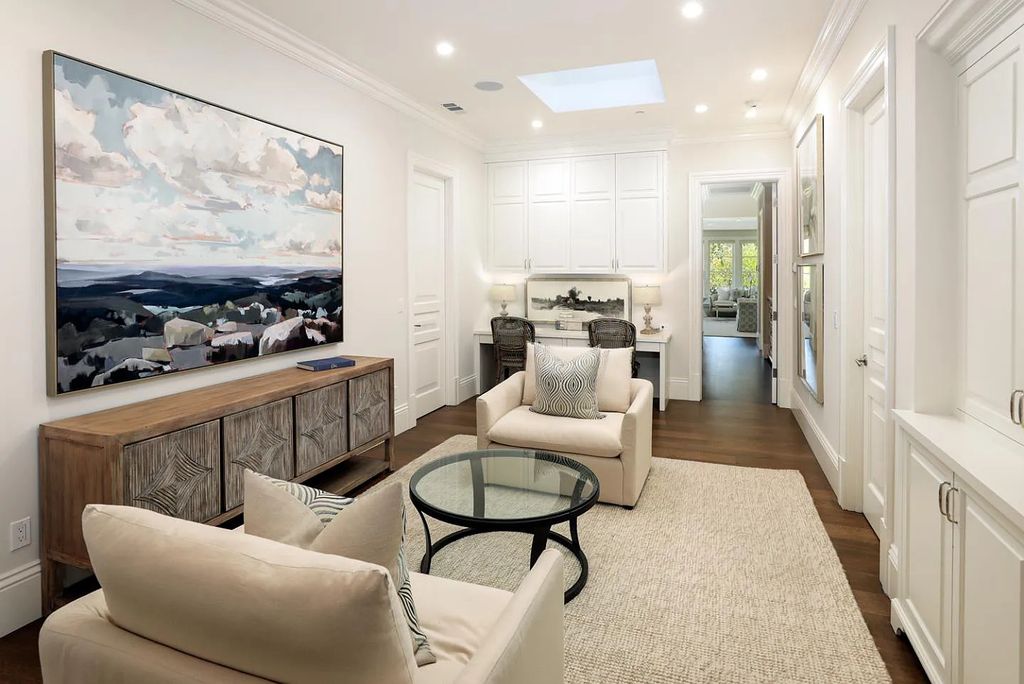 54 Mulberry Ln, Atherton, California is meticulously maintained estate sits on over an acre of level, flat grounds and positioned on the lot to capture abundant light throughout the day.