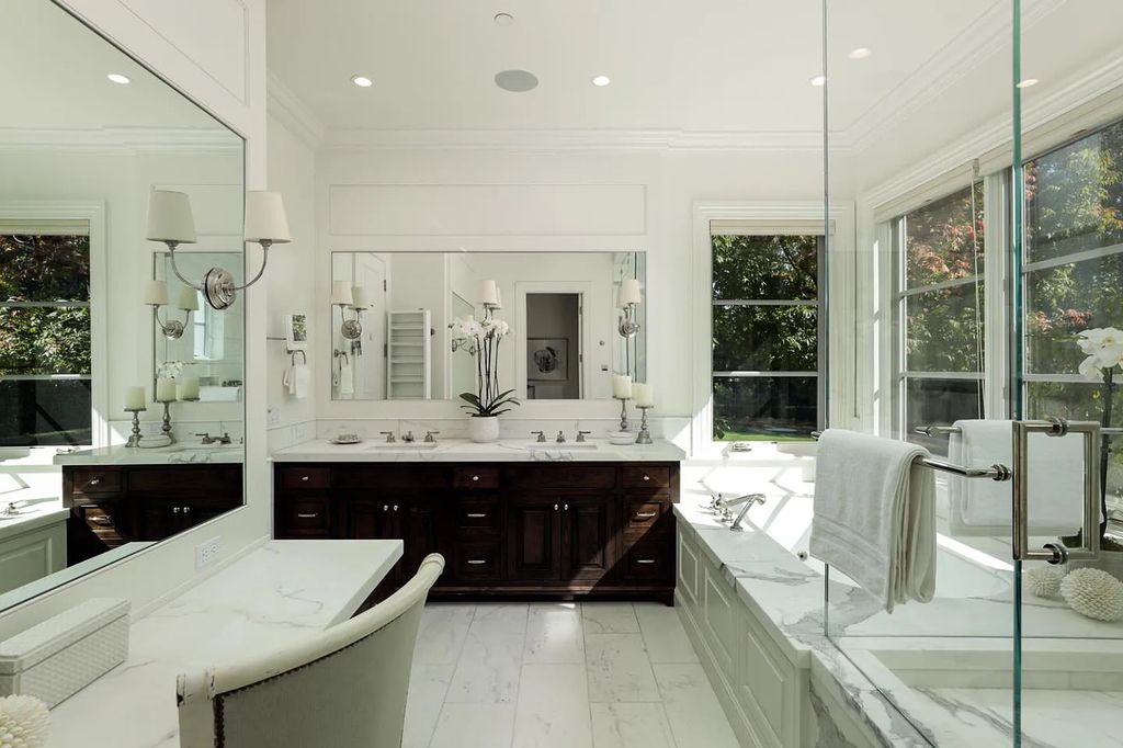 54 Mulberry Ln, Atherton, California is meticulously maintained estate sits on over an acre of level, flat grounds and positioned on the lot to capture abundant light throughout the day.