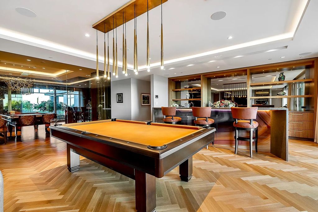 The Estate in West Vancouver is a luxurious home projecting architectural elegance and grandeur with classic modern design and rich materials now available for sale. This home located at 730 Fairmile Rd, West Vancouver, BC V7S 1R2, Canada; offering 08 bedrooms and 11 bathrooms with 14,759 square feet of living spaces.