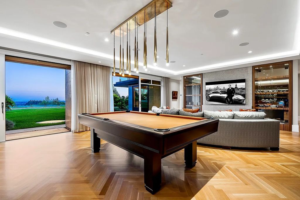 The Estate in West Vancouver is a luxurious home projecting architectural elegance and grandeur with classic modern design and rich materials now available for sale. This home located at 730 Fairmile Rd, West Vancouver, BC V7S 1R2, Canada; offering 08 bedrooms and 11 bathrooms with 14,759 square feet of living spaces.