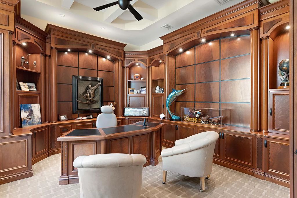 The Estate in Jupiter, an intracoastal masterpiece in The Club of Admirals Cove was executed by the talents of the design team of Affiniti Architechts, Parker-Yannette Landscape, Decorators Unlimited and Turtle Beach Construction is now available for sale. This home located at 192 Spyglass Ct, Jupiter, Florida