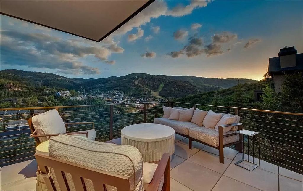 The Estate in Park City is a luxurious home that will exceed your expectations at every opportunity now available for sale. This home located at 725 Mellow Mountain Rd, Park City, Utah; offering 05 bedrooms and 07 bathrooms with 6,467 square feet of living spaces.