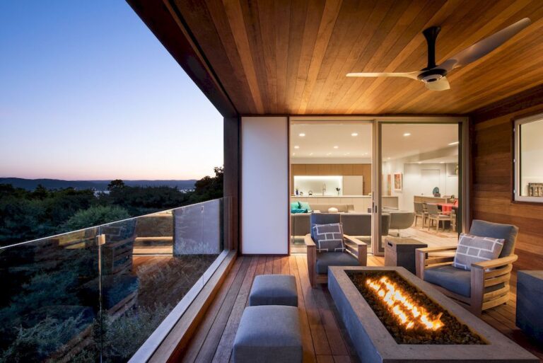 Hudson River House, modern compact home by Resolution: 4 Architecture ...