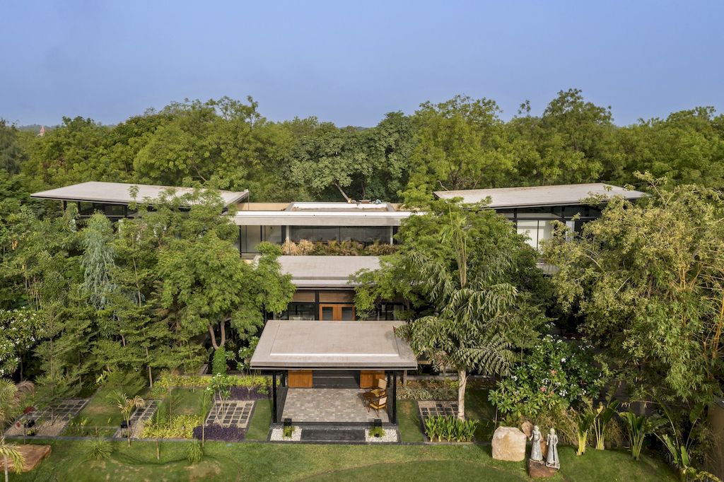 Kalrav Villa with Unique Design Inspired by Nature by VPA Architects