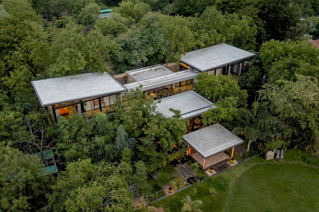Kalrav Villa with Unique Design Inspired by Nature by VPA Architects