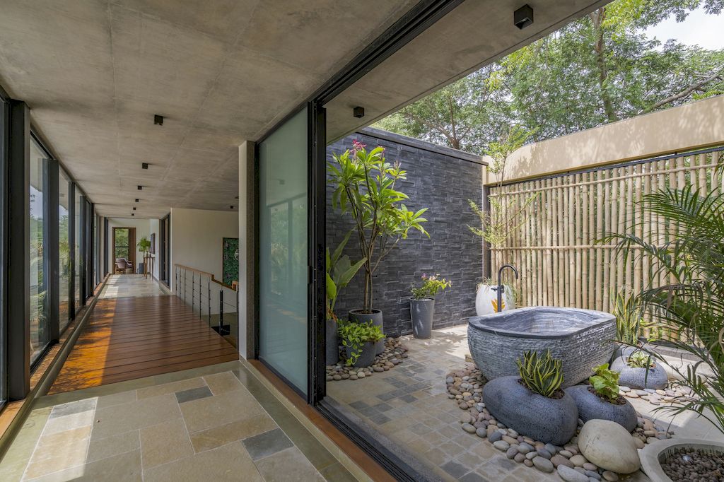 Kalrav Villa with Unique Design Inspired by Nature by VPA Architects