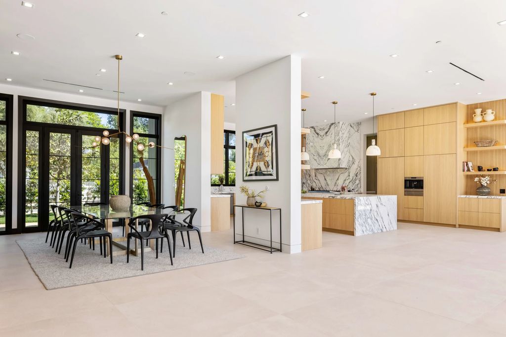 23650 Long Valley Rd, Hidden Hills, California is a beautiful contemporary farmhouse compound encompasses a grand corner in the exclusive guard-gated equestrian community of Hidden Hills.