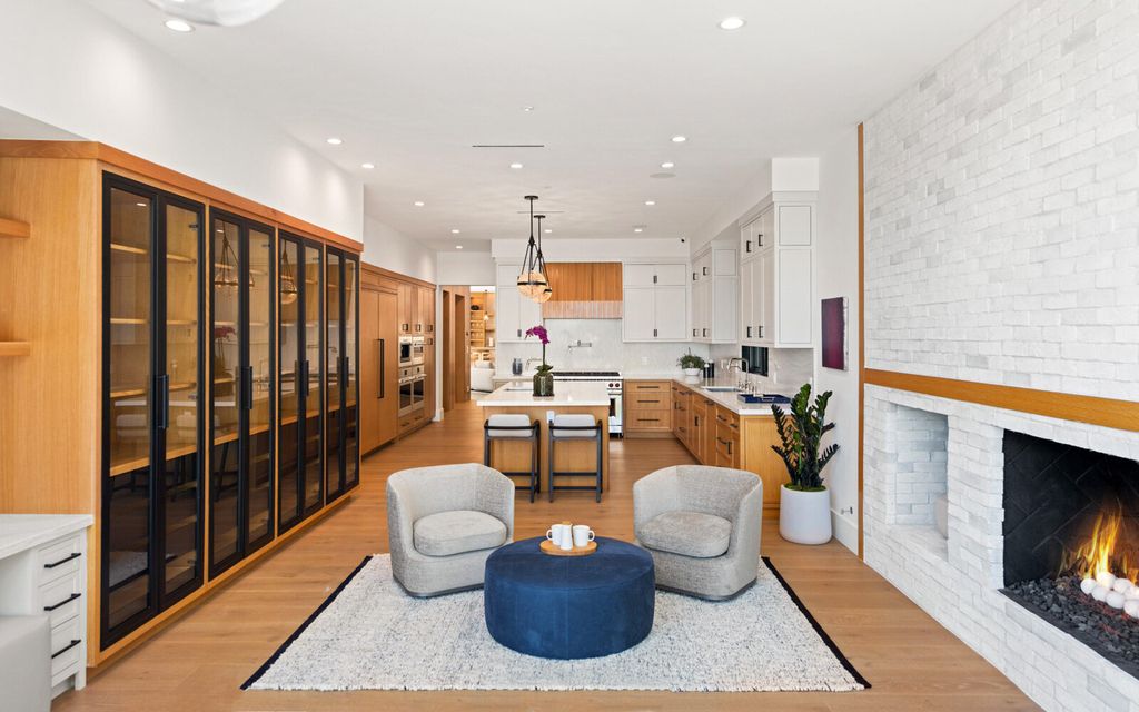 The Home in Malibu, a majestic estate Bbuilt on a palatial scale, with soaring ceilings, stunning woodwork, and bespoke fixtures, the residence has been entirely remodeled inside and out with impeccable attention to detail is now available for sale. This home located at 7052 Dume Dr, Malibu, California