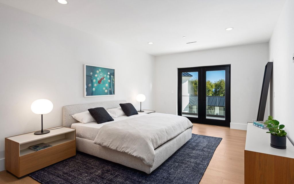The Home in Malibu, a majestic estate Bbuilt on a palatial scale, with soaring ceilings, stunning woodwork, and bespoke fixtures, the residence has been entirely remodeled inside and out with impeccable attention to detail is now available for sale. This home located at 7052 Dume Dr, Malibu, California
