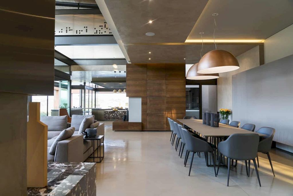 Mooikloof Heights House in South Africa by Nico van der Meulen Architects 7