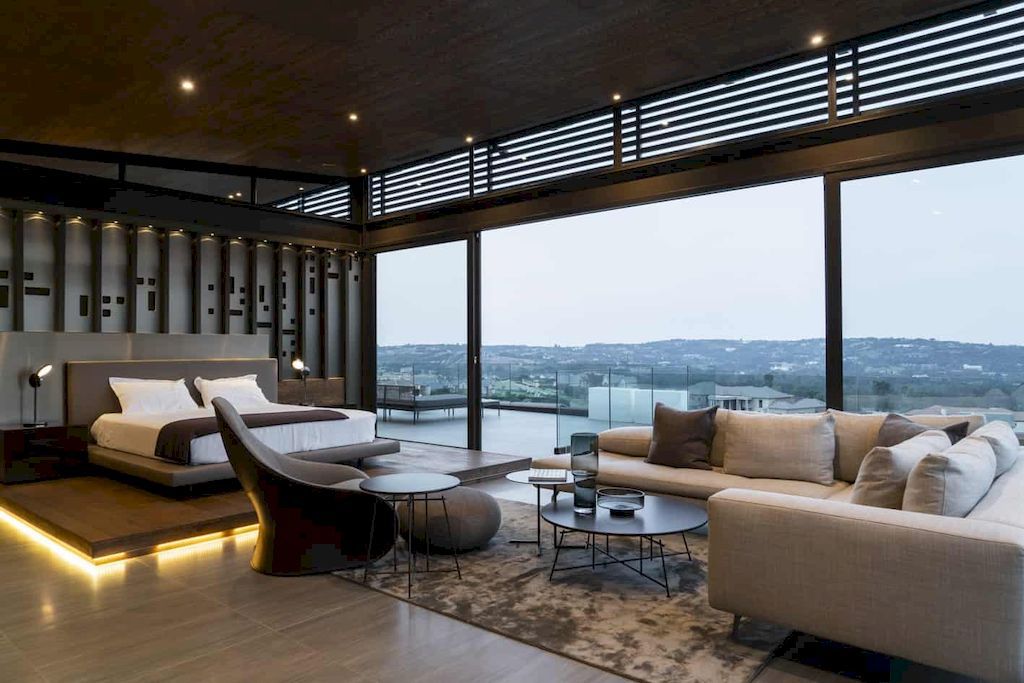 Mooikloof Heights House in South Africa by Nico van der Meulen Architects 9