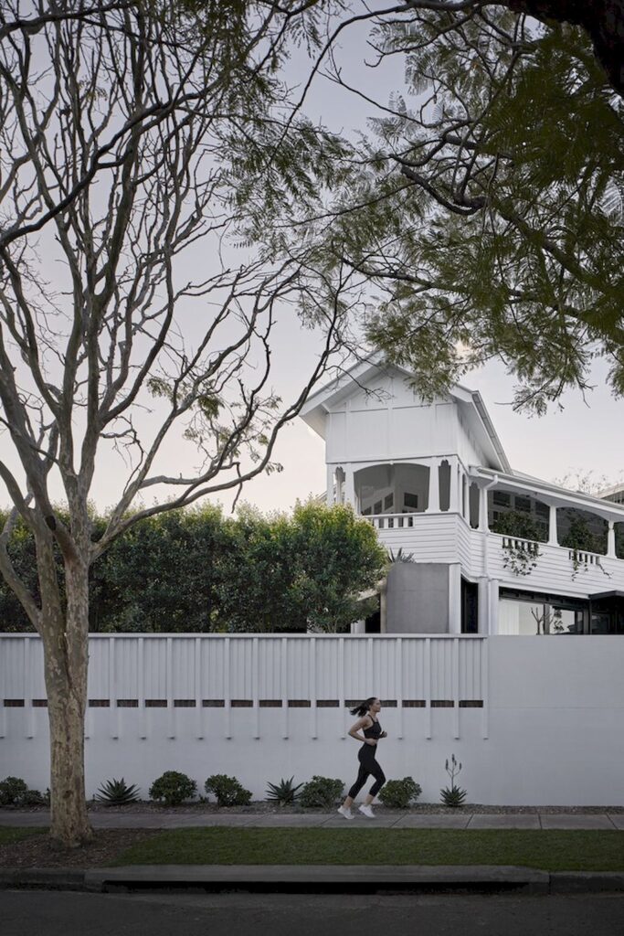 Mountford Road House in Australia by Shane Marsh Architects 1