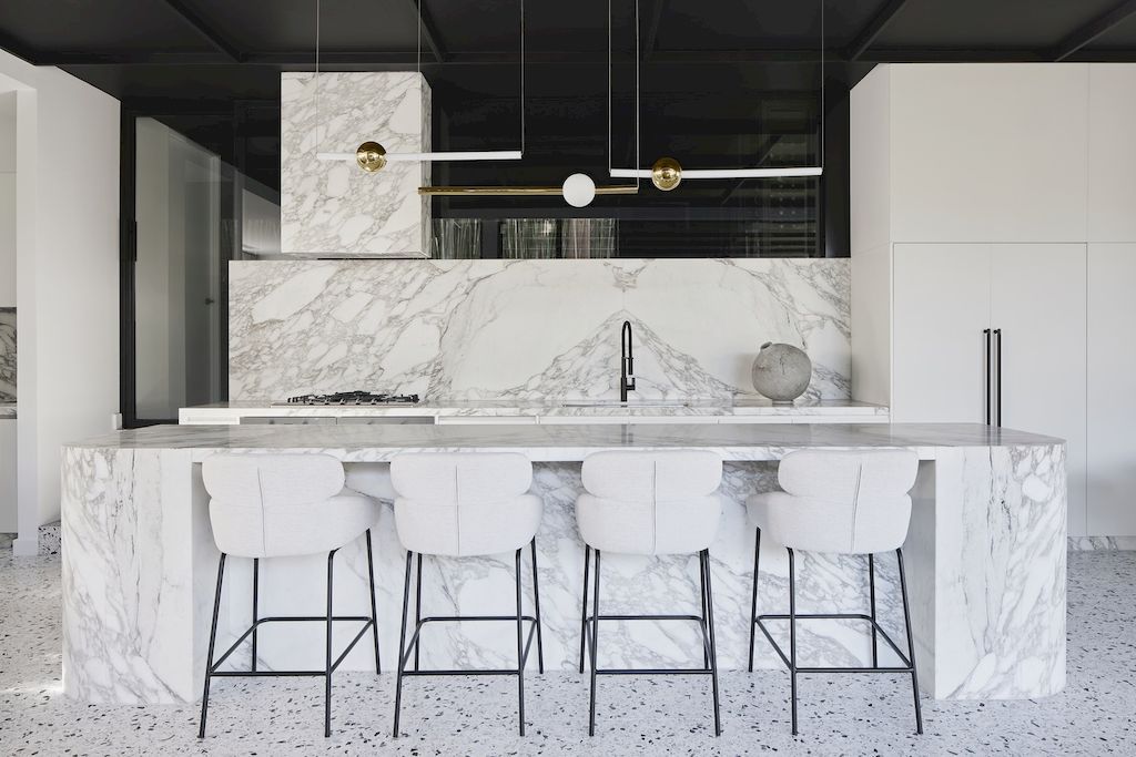 Mountford Road House in Australia by Shane Marsh Architects