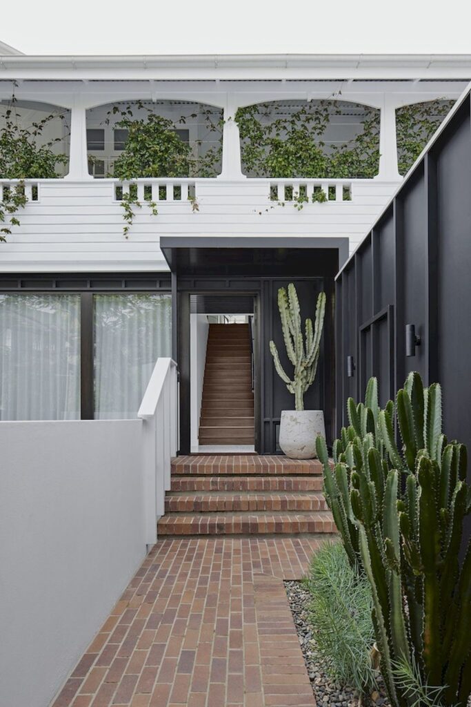 Mountford Road House in Australia by Shane Marsh Architects 16