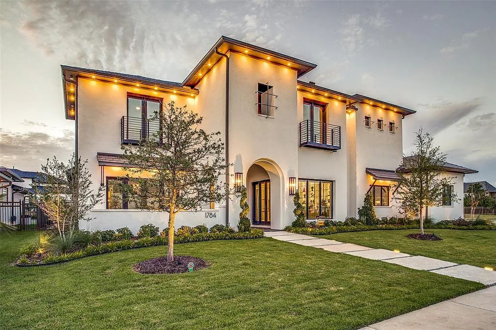 The Home in Frisco, a gorgeous corner lot residence in the heart of Frisco Hills of Kingwood gated community with spacious living areas, gourmet kitchen, spacious rooms, decorative lighting, media room, game room, vaulted ceilings is now available for sale. This house located at 1784 Hidalgo Ln, Frisco, Texas