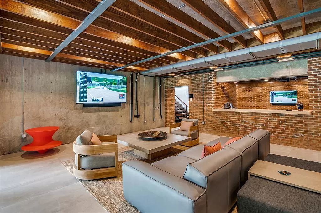 17214 Club Hill Drive, Dallas, Texas is a modern masterpiece perfectly situated with pristine views of both the Bent Tree & Preston Trail Golf courses along with its picturesque view of White Rock Creek.