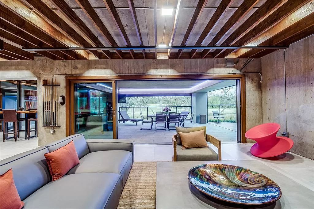 17214 Club Hill Drive, Dallas, Texas is a modern masterpiece perfectly situated with pristine views of both the Bent Tree & Preston Trail Golf courses along with its picturesque view of White Rock Creek.