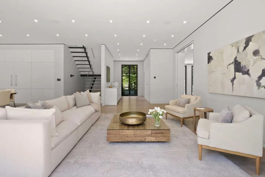 The House in Bethesda is one of those truly special homes where not a single detail has been overlooked, now available for sale. This home located at 8801 Fernwood Rd, Bethesda, Maryland
