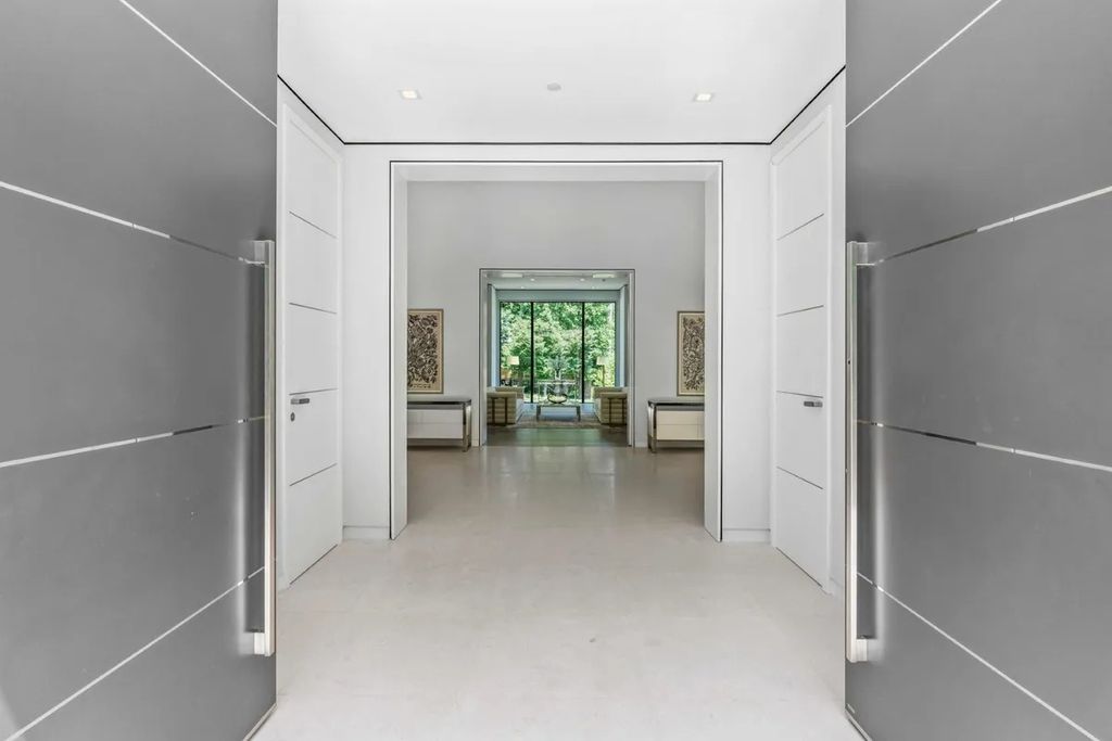 The House in Bethesda is one of those truly special homes where not a single detail has been overlooked, now available for sale. This home located at 8801 Fernwood Rd, Bethesda, Maryland