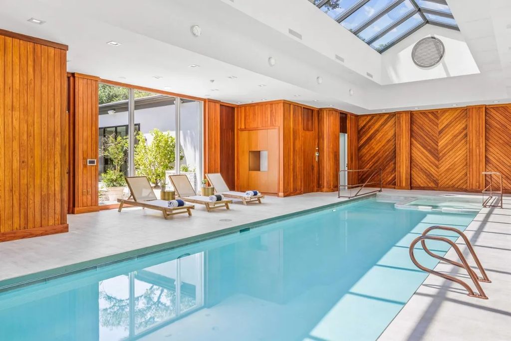 The House in Bethesda is one of those truly special homes where not a single detail has been overlooked, now available for sale. This home located at 8801 Fernwood Rd, Bethesda, Maryland