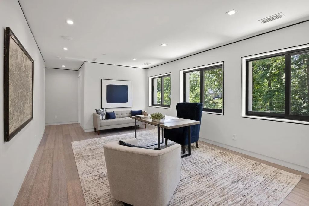 The House in Bethesda is one of those truly special homes where not a single detail has been overlooked, now available for sale. This home located at 8801 Fernwood Rd, Bethesda, Maryland